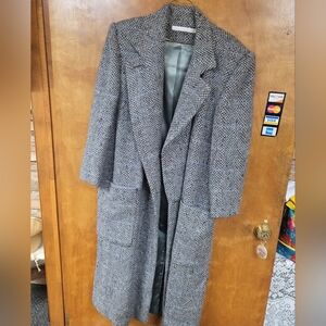 Gray Perry Ellis Wool Trench Coat with Tailored Silhouette